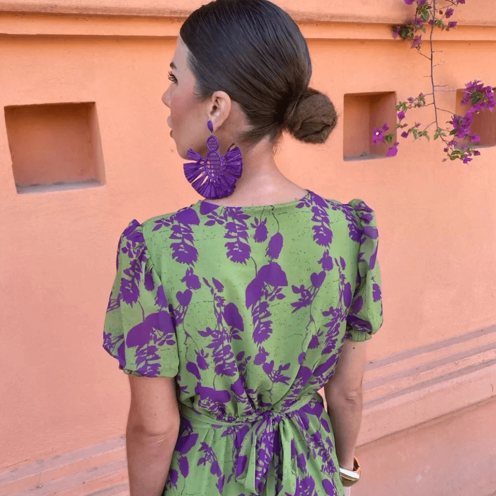 VioletteCharm - Omarm Tijdloze Elegantie in Elke Plooi!