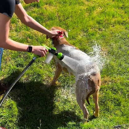 WaterWoef™ | Moeiteloos je hond wassen met elke slang